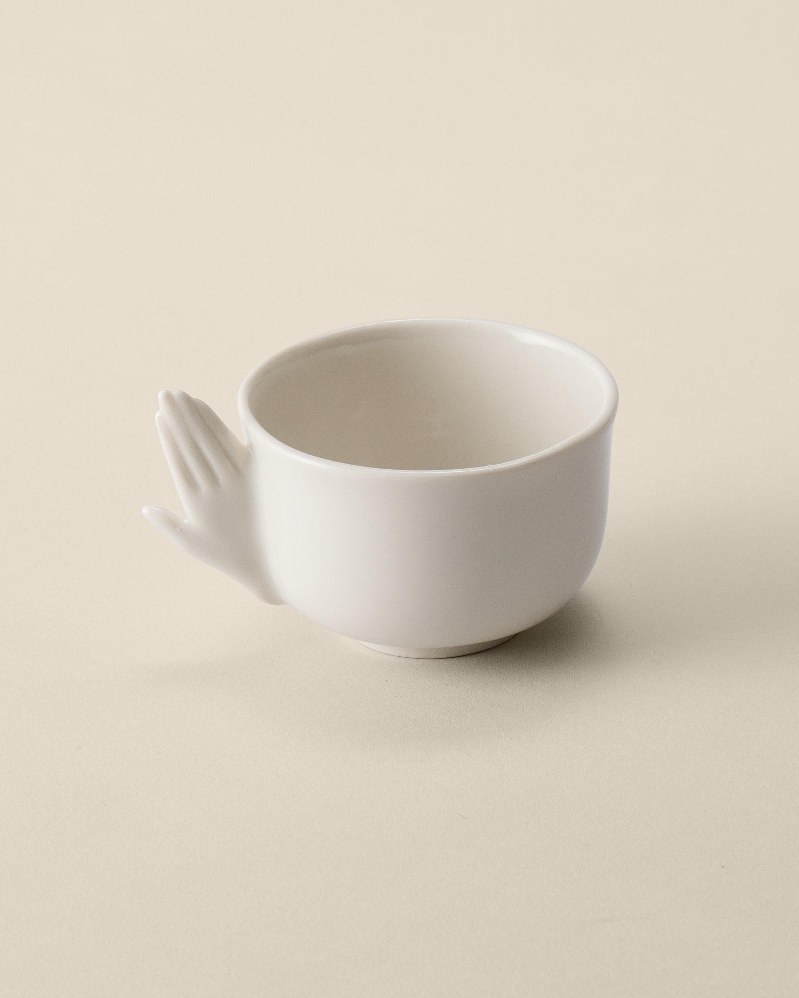 Skodelica za čaj Bojana Ristevski Mlaker (Juha Studio)